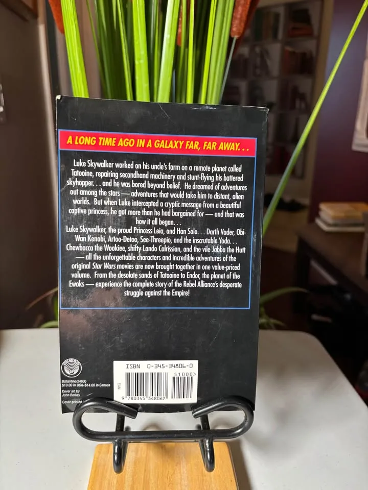 STAR WARS TRILOGY Paperback image indicator(2)