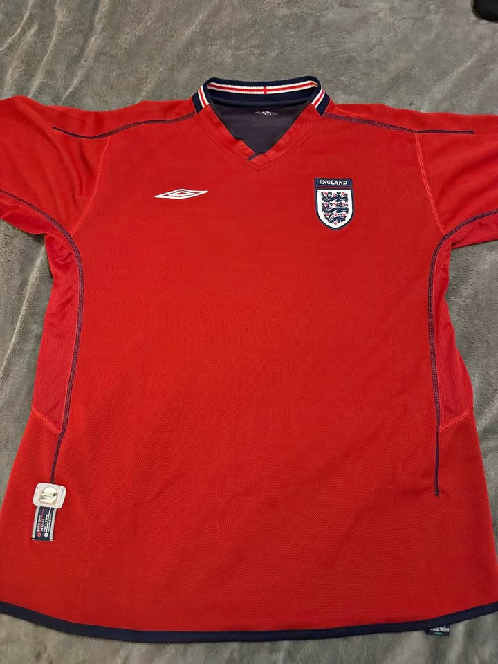 England 2002-2004 Umbro Reversible Jersey - Size XL - Authentic