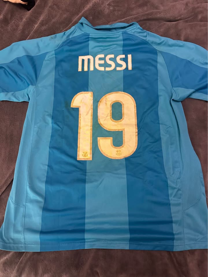 Rare Barcelona Messi #19 Jersey (Nike / Size XL) - photo 2