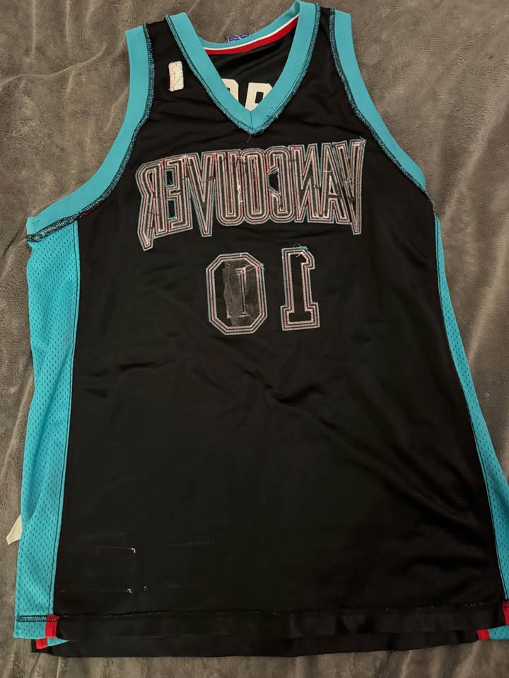 🏀 Vancouver Grizzlies Mike Bibby #10 Jersey – Vintage Champion ( - photo 3