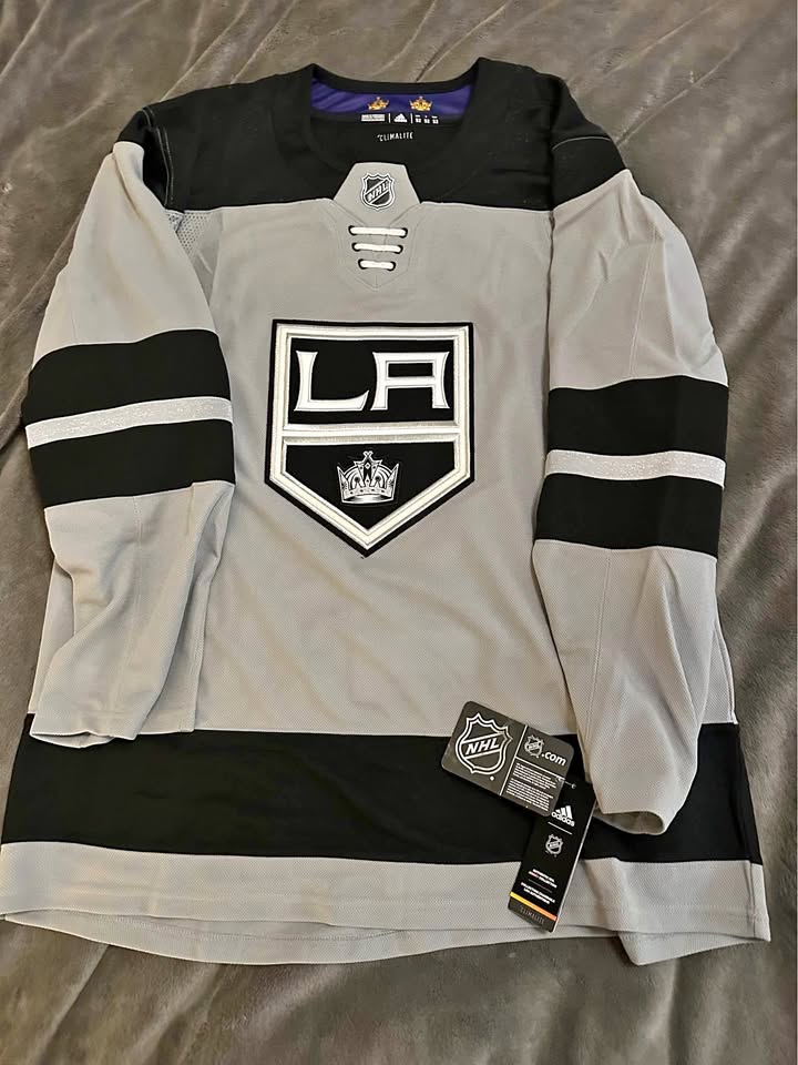 LA Kings Adidas Third Jersey - Size 52 - NEW