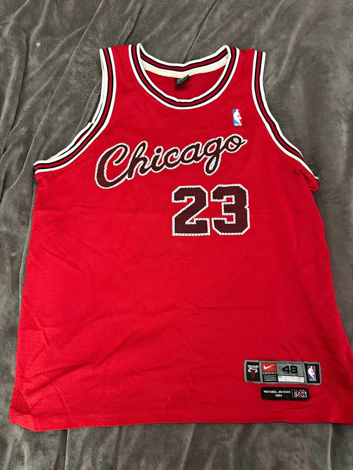 Vintage Jordan Bulls Jersey - Size XL