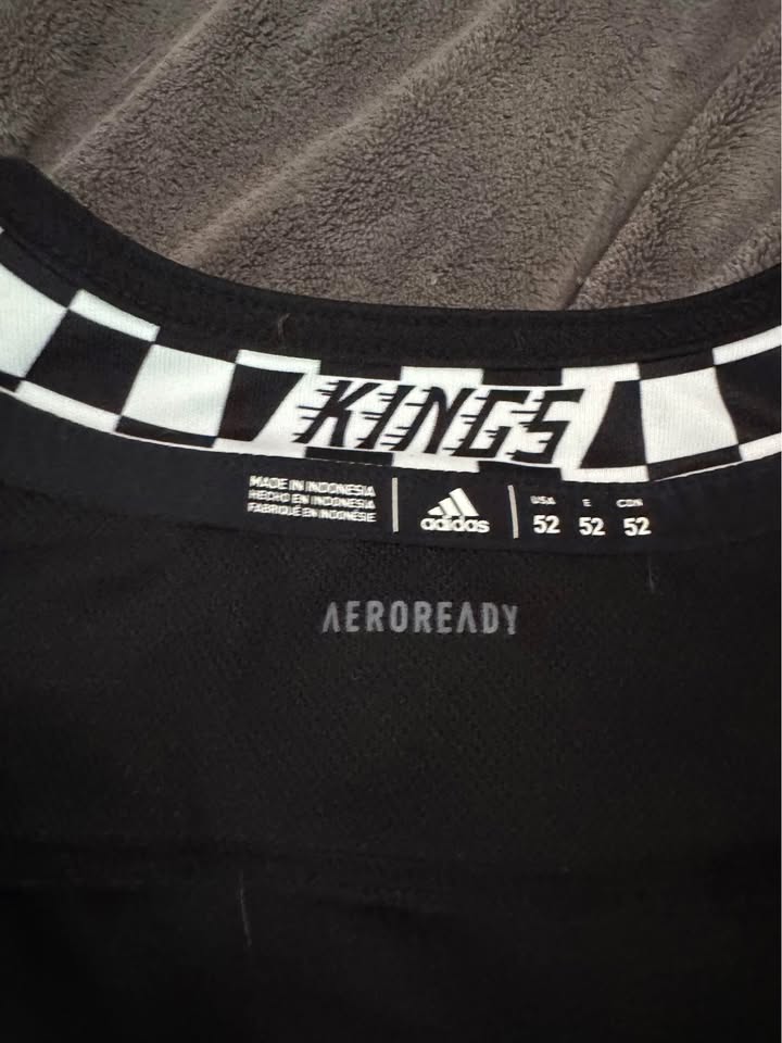 LA Kings Stadium Series Adidas Jersey — Size 52 (BNWT) - photo 4