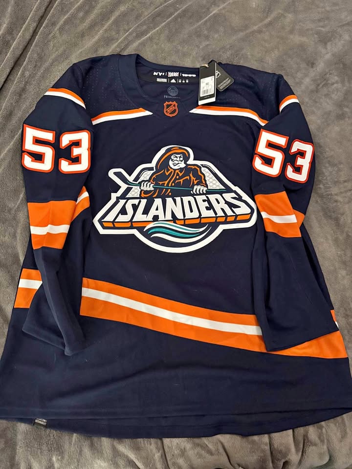Adidas Islanders Jersey - Cizikas #53 (Size 52, New)