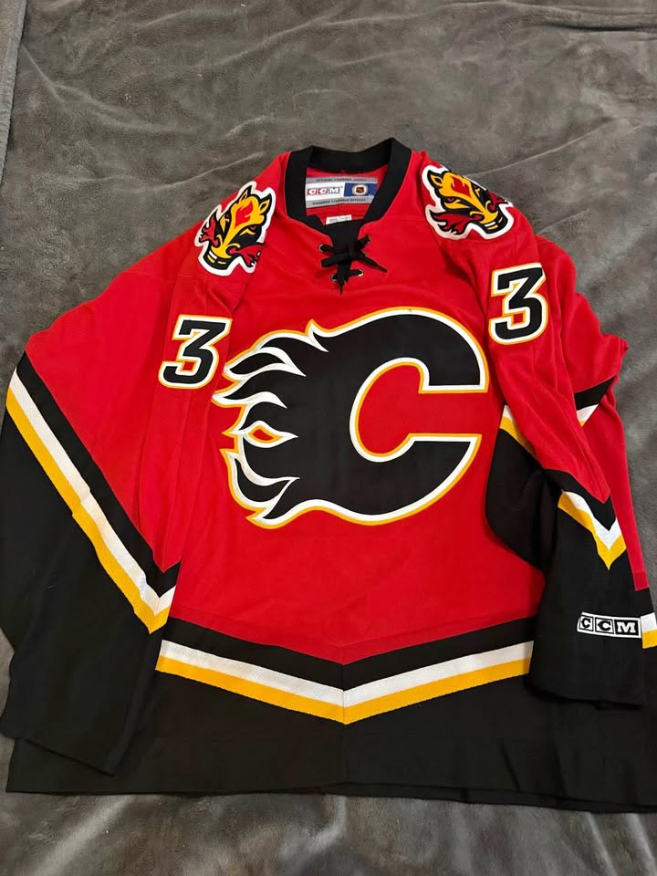 Vintage Calgary Flames CCM Jersey - Dion Phaneuf #3