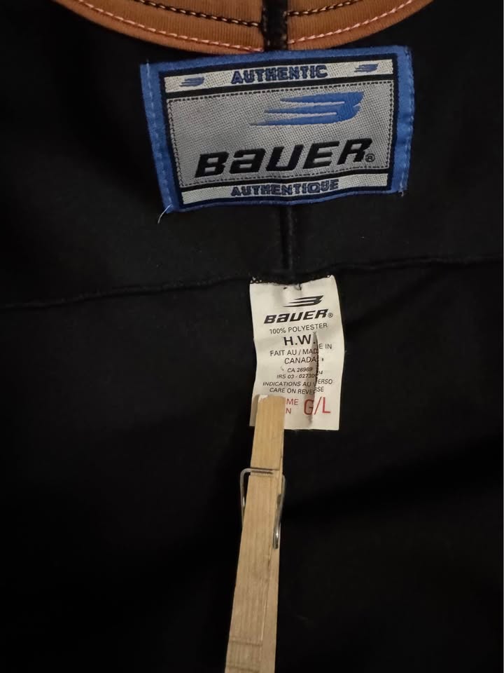 Vintage Calgary Hitmen Bauer Jersey - Made in Canada, G/L - photo 4