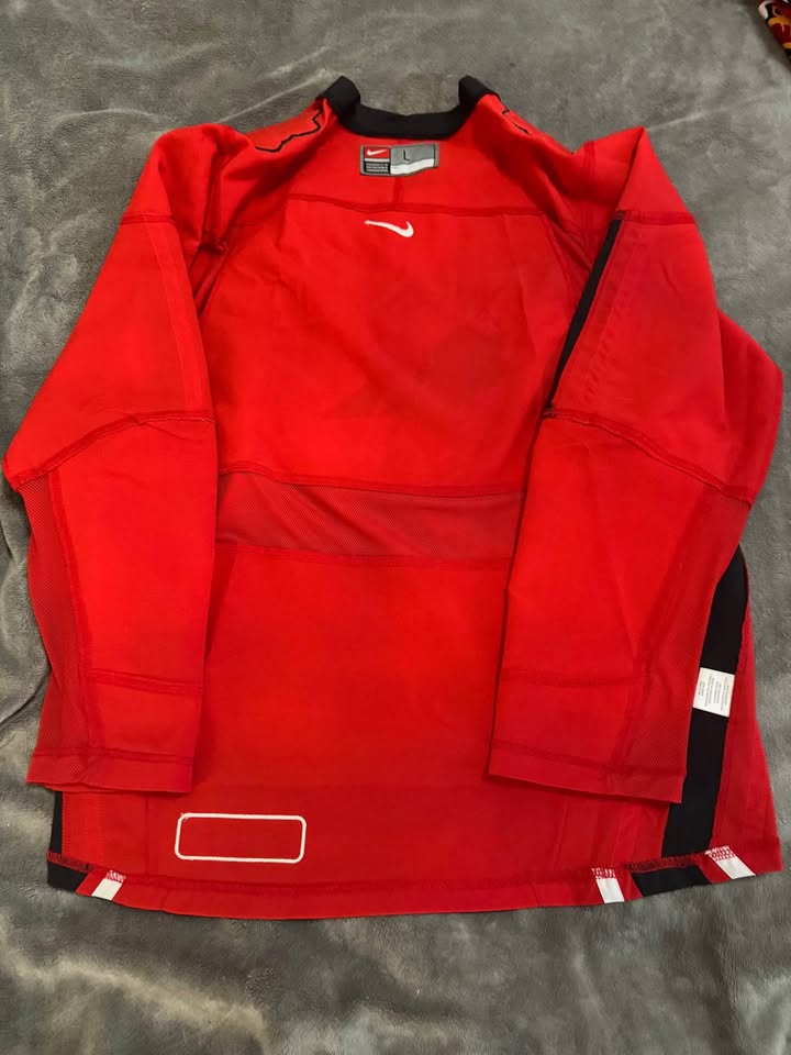 Team Canada Nike IIHF Authentic Hockey Jersey – Red (Size L) - photo 3