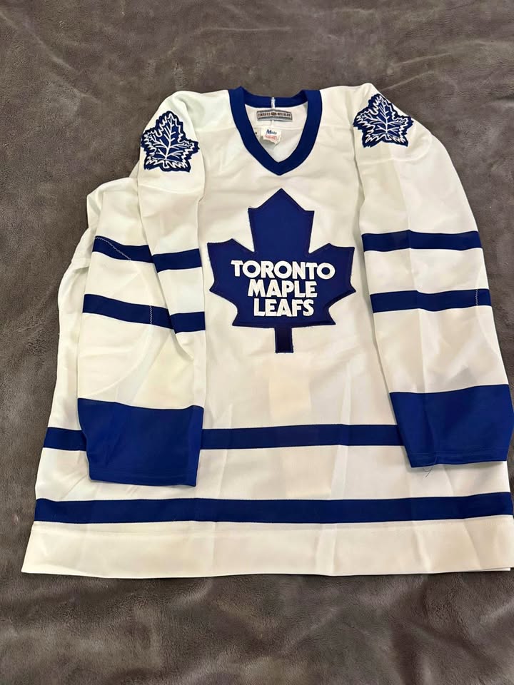 Vintage Toronto Maple Leafs CCM Heritage Jersey – Size 48
