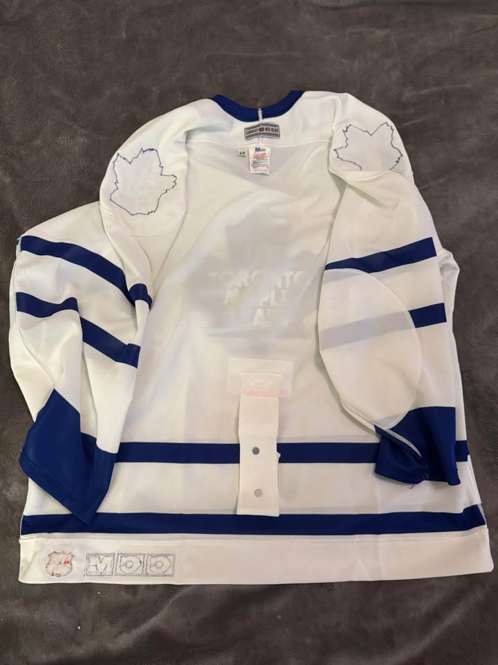 Vintage Toronto Maple Leafs CCM Heritage Jersey – Size 48 - photo 3