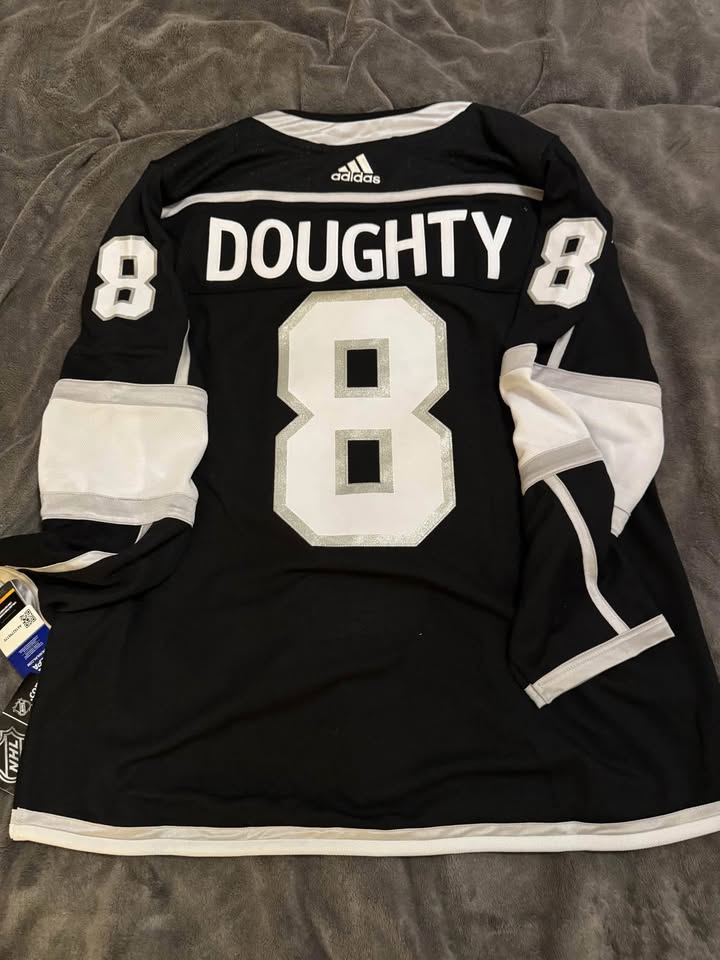 Los Angeles Kings Adidas Authentic Home Jersey – Size 52 - photo 2