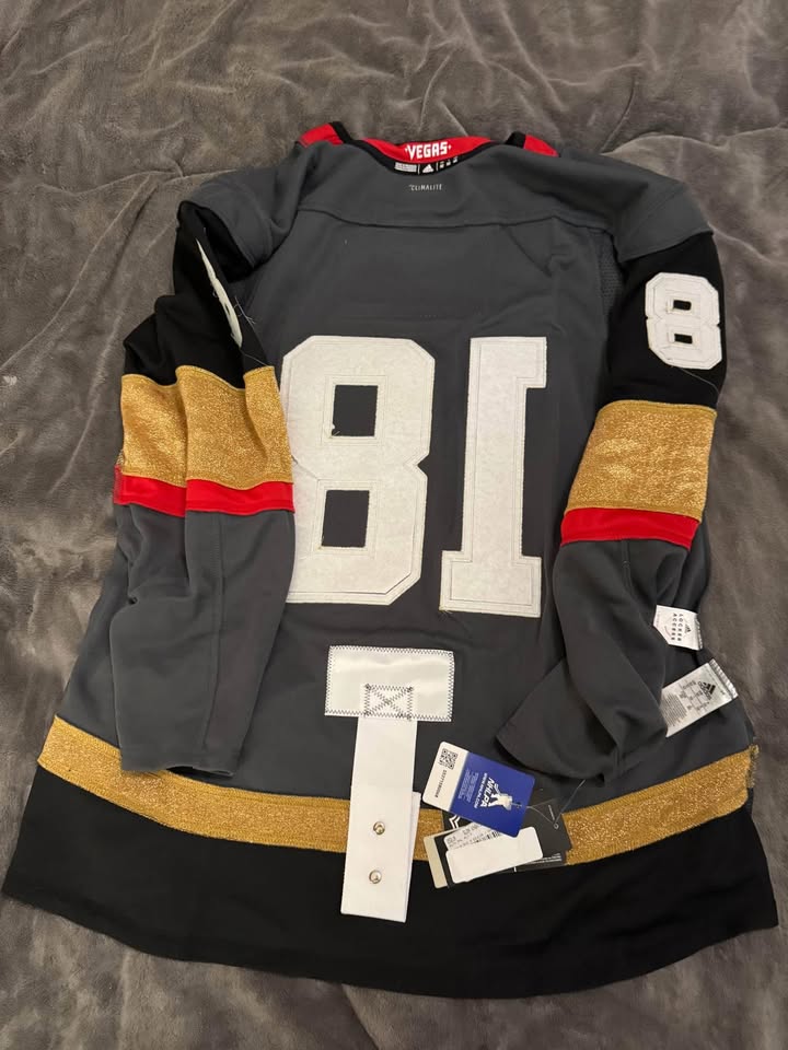 James Neal Vegas Golden Knights Adidas Jersey - Size 52 - photo 3