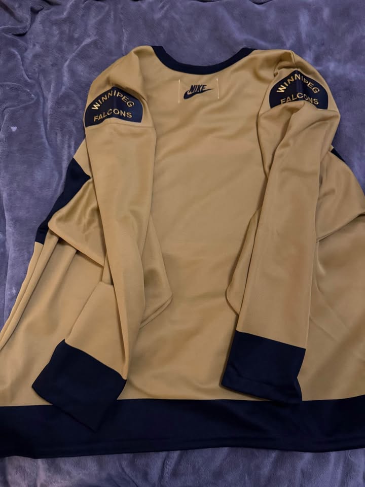 Team Canada 2004 Winnipeg Falcons Tribute Jersey – Gold / Size X - photo 2