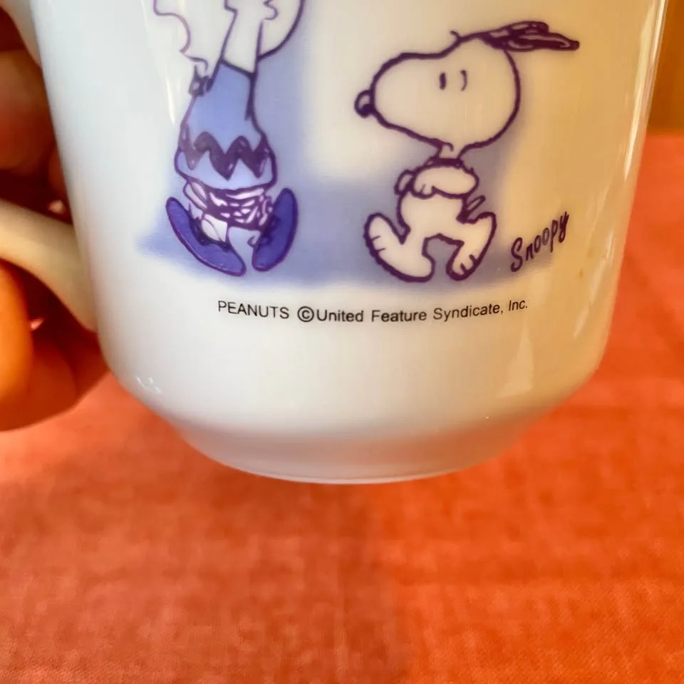 Tea Mug with a Lid PEANUTS image indicator(7)