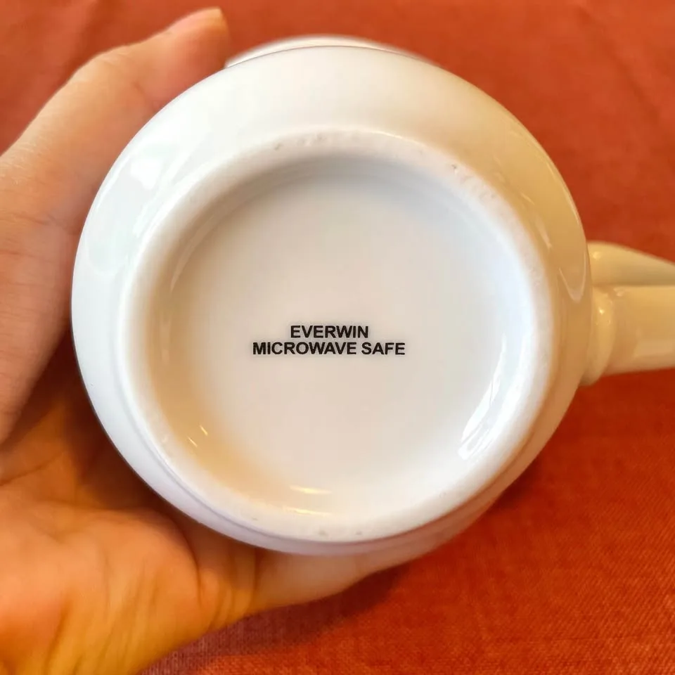 Tea Mug with a Lid PEANUTS image indicator(8)