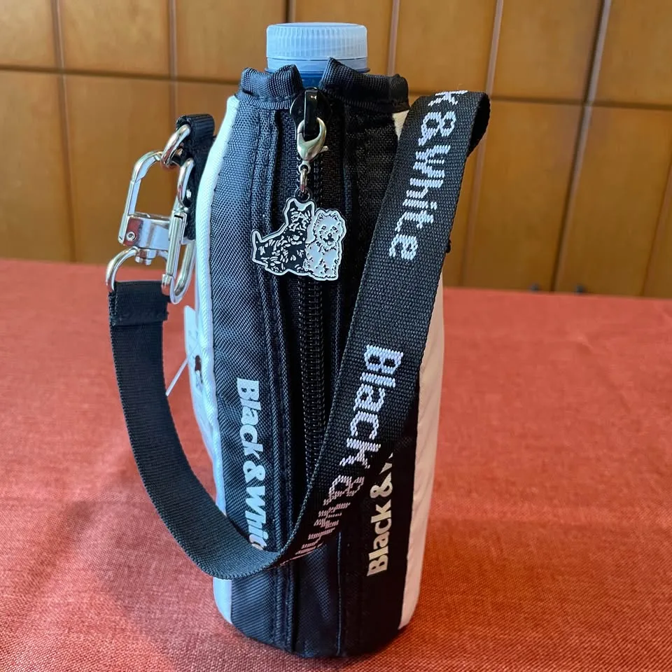NEW✨Black&White Bottle Holder with Strap image indicator(7)