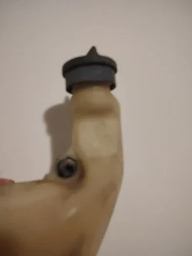 4140 351 0400 Stihl Gas Tank image indicator(3)