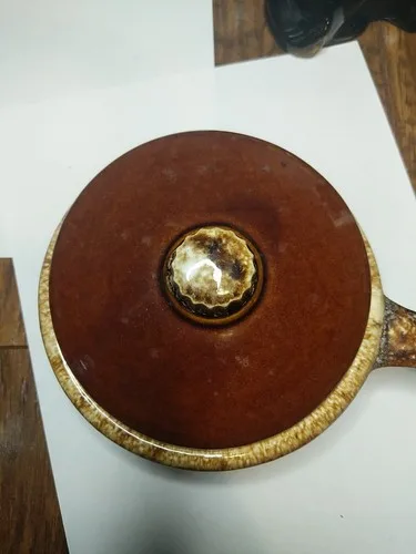 HULL Covered Soup Bowls w/Handle & Lid Set of 3 image indicator(7)