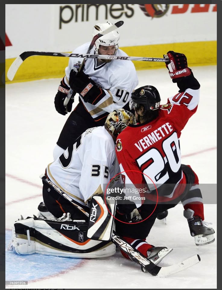 Antoine Vermette Senators Game-Worn Jersey (2006-07) - photo 5