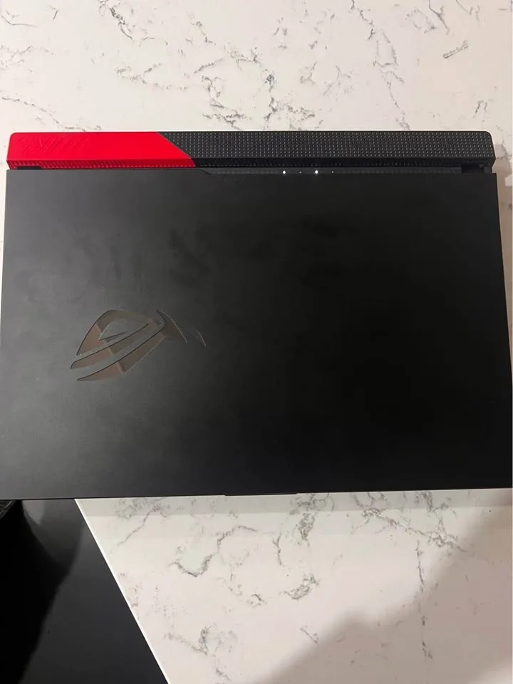 Asus ROG Strix G15 advantage edition image indicator(3)