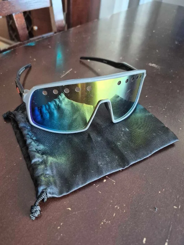 Oakley Sutro Sunglasses image indicator(3)