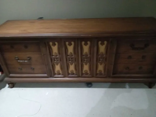 Long Dresser image indicator(2)