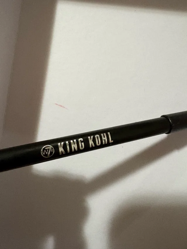 W7 King Kohl Eyeliner image indicator(2)