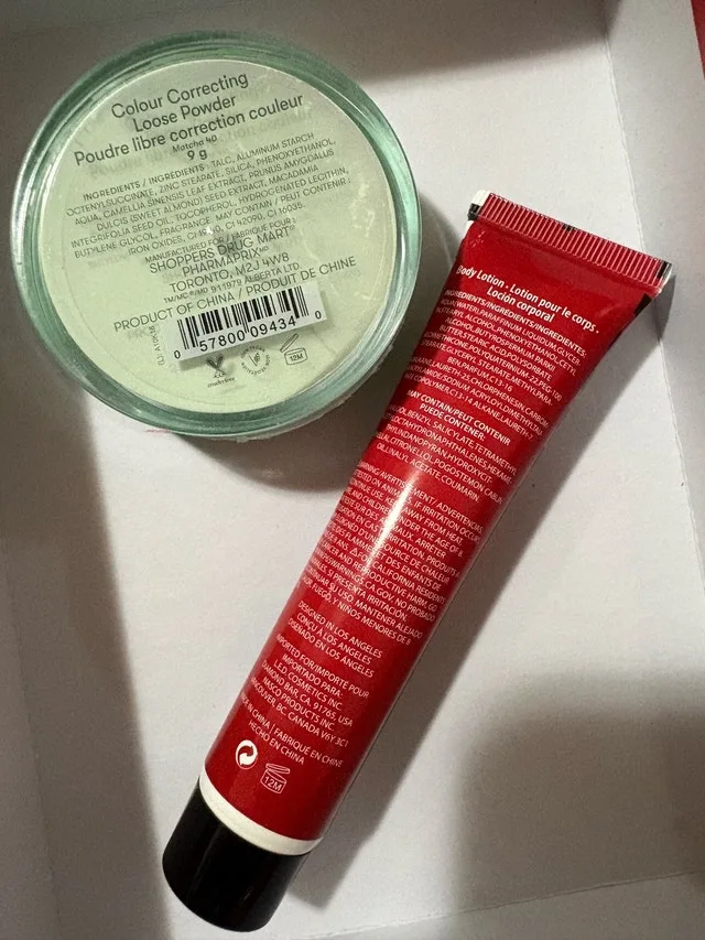 Quo Loose Powder & Lotion image indicator(2)