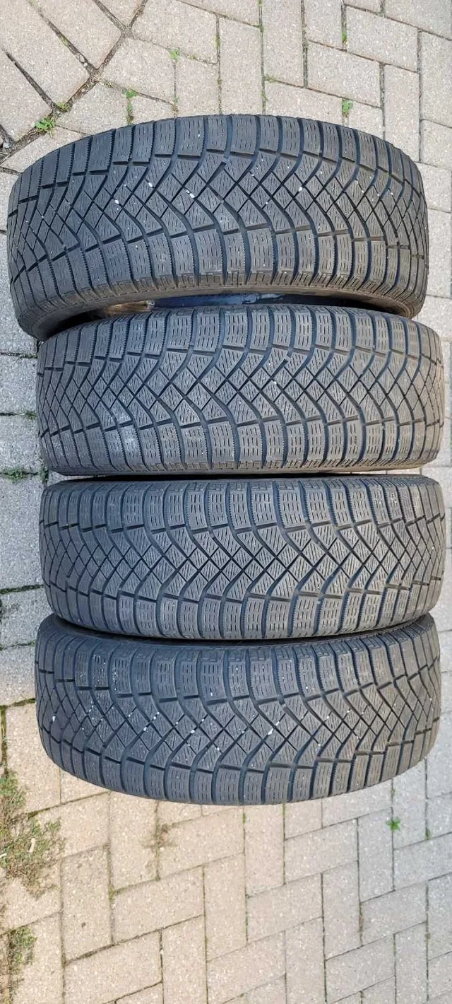 Pirelli Ice Zero Tires 205/55R16 - Bought Nov. 2021 image indicator(2)