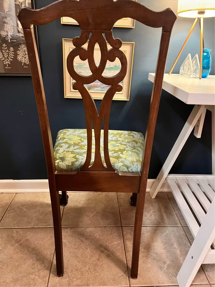 2 Wooden “old timey” Chairs - photo 5