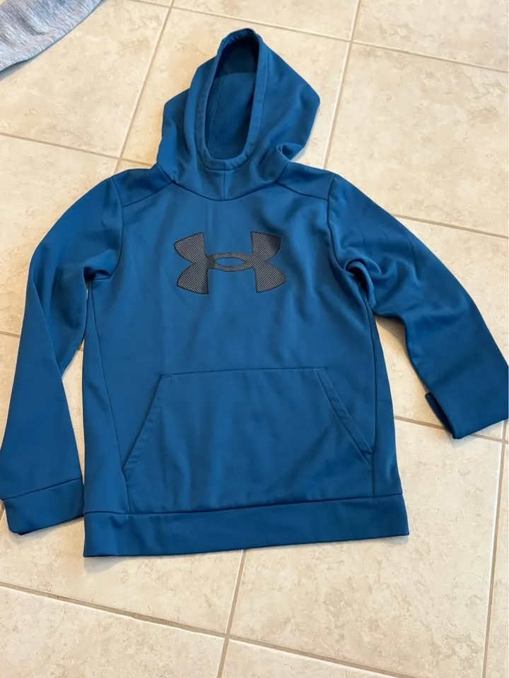 Boys Large Hoodies selling as bulk $60 image indicator(8)
