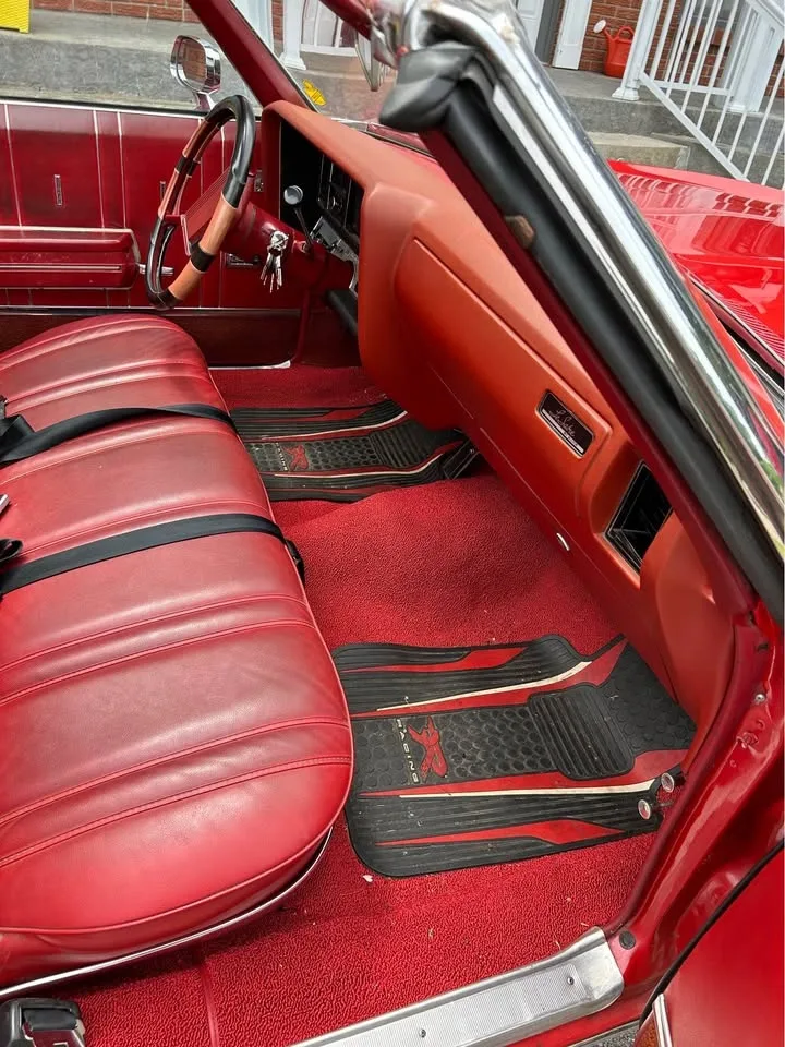 1970 Buick LeSabre Convertible image indicator(10)