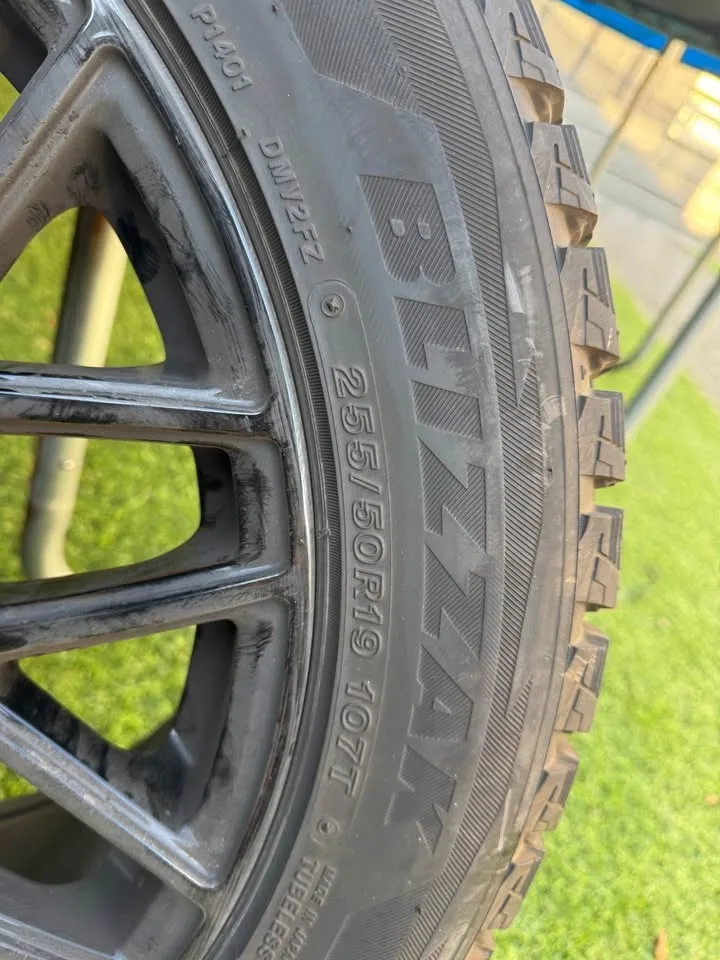 nearly new winter tires on rim for sale image indicator(5)