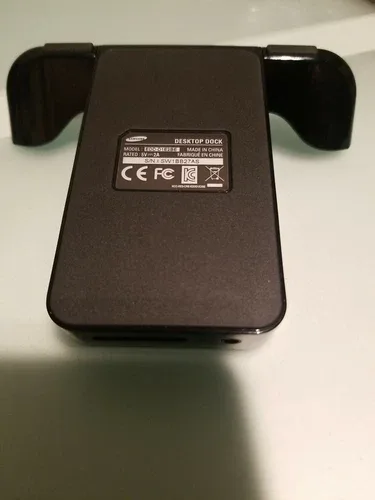 Samsung Galaxy Tab 7.0 Plus Desktop Dock Great Condition image indicator(5)