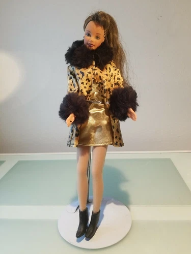 Wild Style Teresa Doll Barbie 1997 Display Doll - photo 2