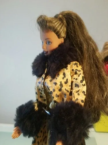Wild Style Teresa Doll Barbie 1997 Display Doll image indicator(5)