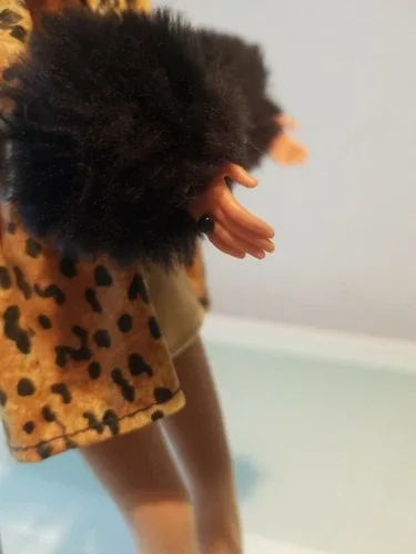 Wild Style Teresa Doll Barbie 1997 Display Doll image indicator(7)