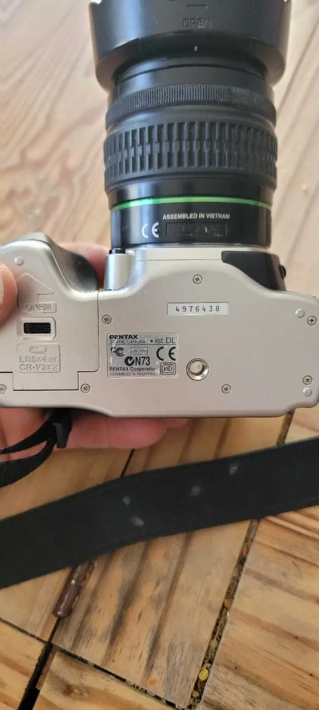 Pentax istDL + 75-300mm lens image indicator(6)