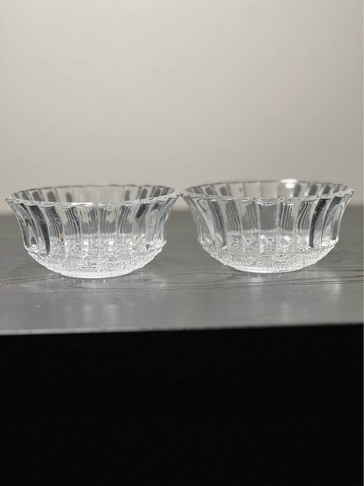 KIG Trellis Fleur de Lis set of 2 glass bowls - photo 5