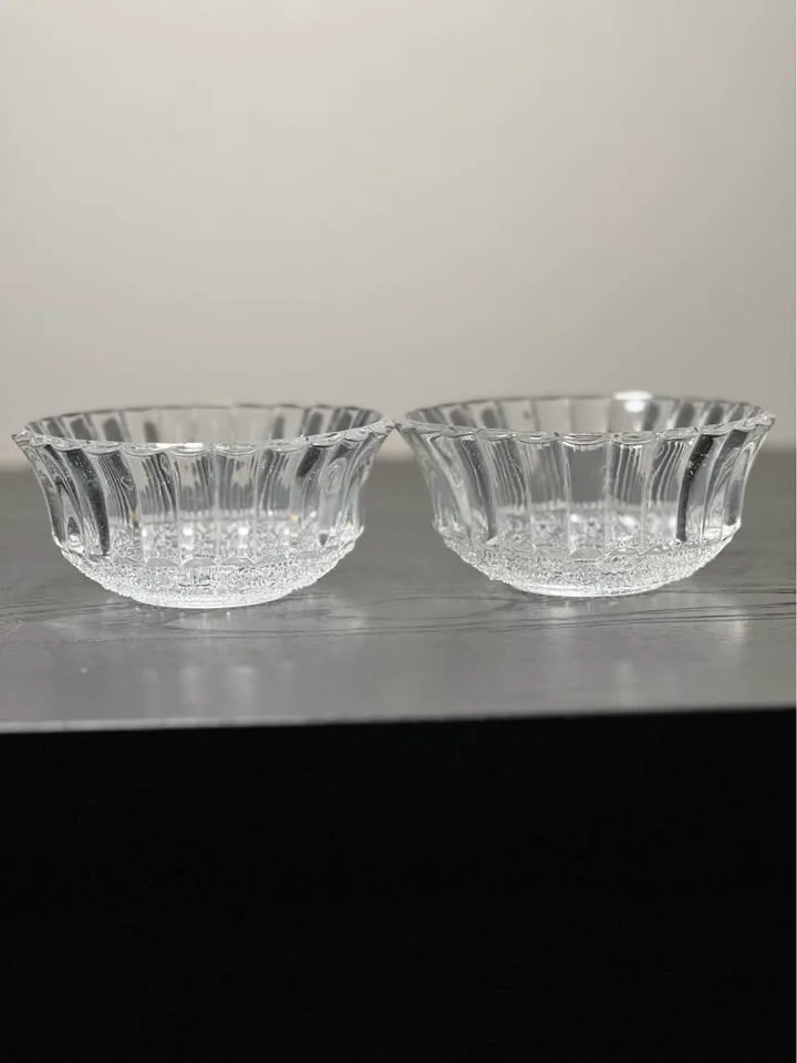 KIG Trellis Fleur de Lis set of 2 glass bowls image indicator(5)