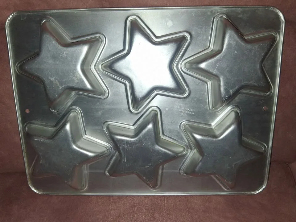 Wilton 6 Stars Cake Mold image indicator(2)