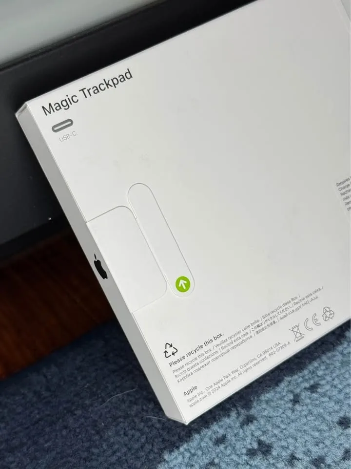🍏 Apple Magic Trackpad – Brand New, Sealed (Space Gray) ✨ image indicator(2)