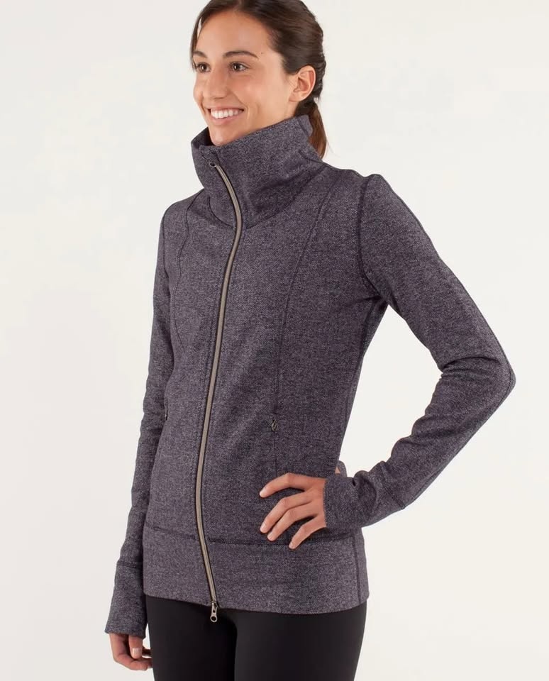 LULULEMON DAILY YOGA JACKET size 6...EUC...black swan herringbon - photo 2