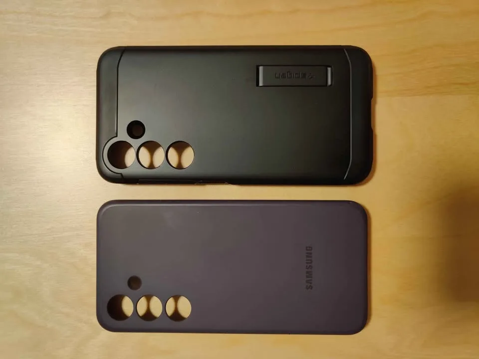 Hardly Used Samsung Galaxy S24 256GB image indicator(10)