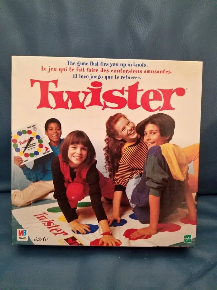 Vintage Twister Game: 1997 edition
