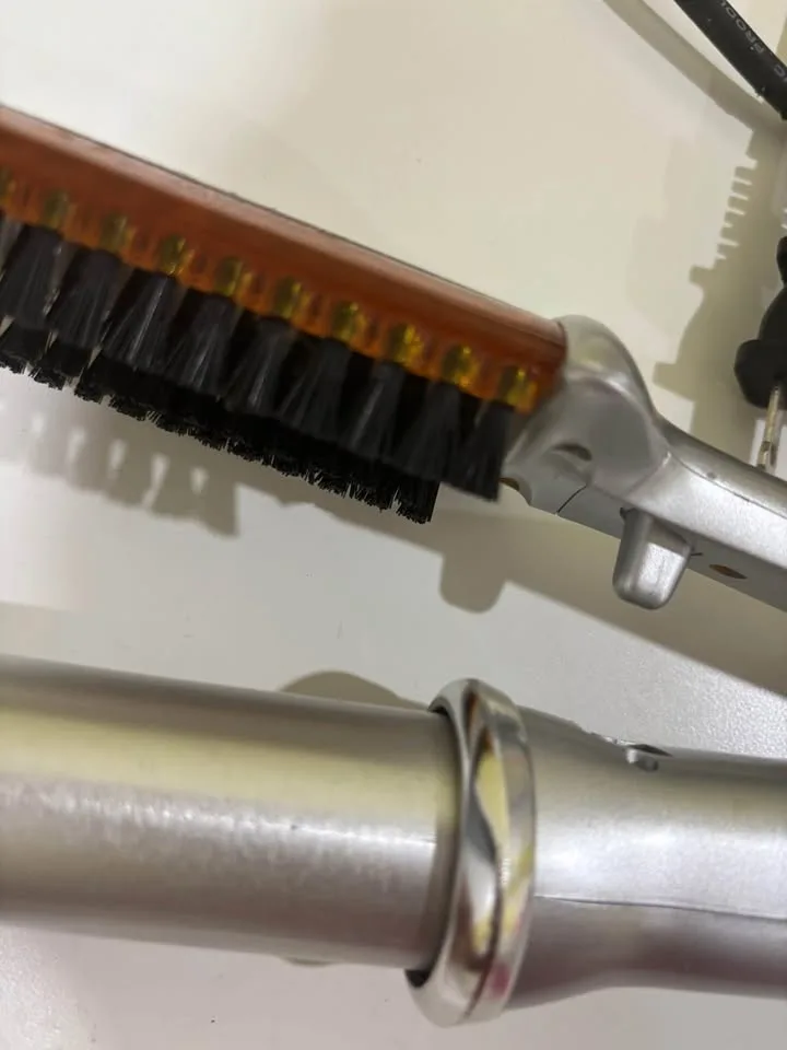 InStyler Rotating Iron Hair Styling Tool image indicator(2)