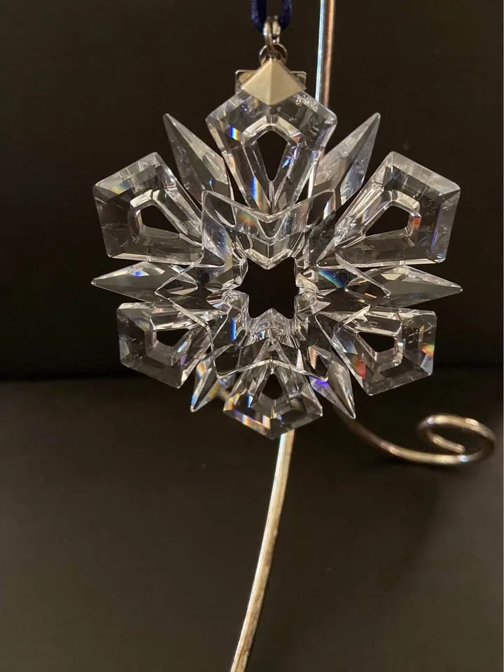 Swarovski Annual Christmas Ornament, 1999 image indicator(2)