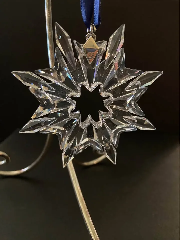 Swarovski Annual Christmas Ornament, 2003 image indicator(2)