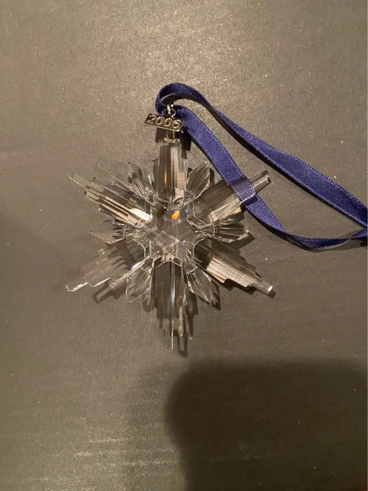Swarovski Annual Christmas Ornament, 2006 image indicator(3)