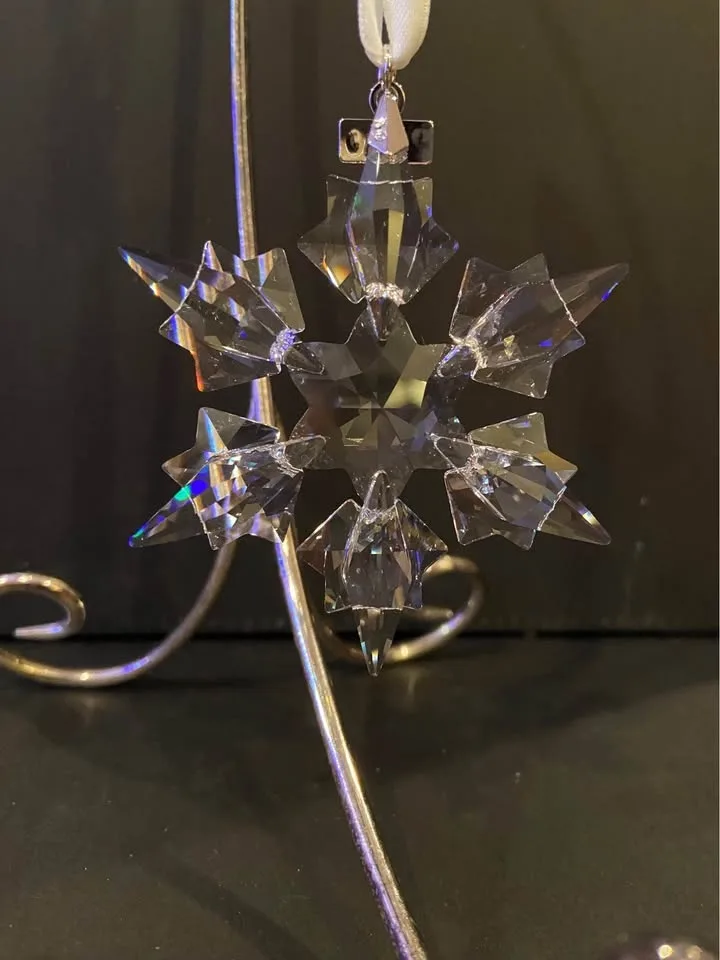 Swarovski Annual Christmas Ornament, 2010 image indicator(2)