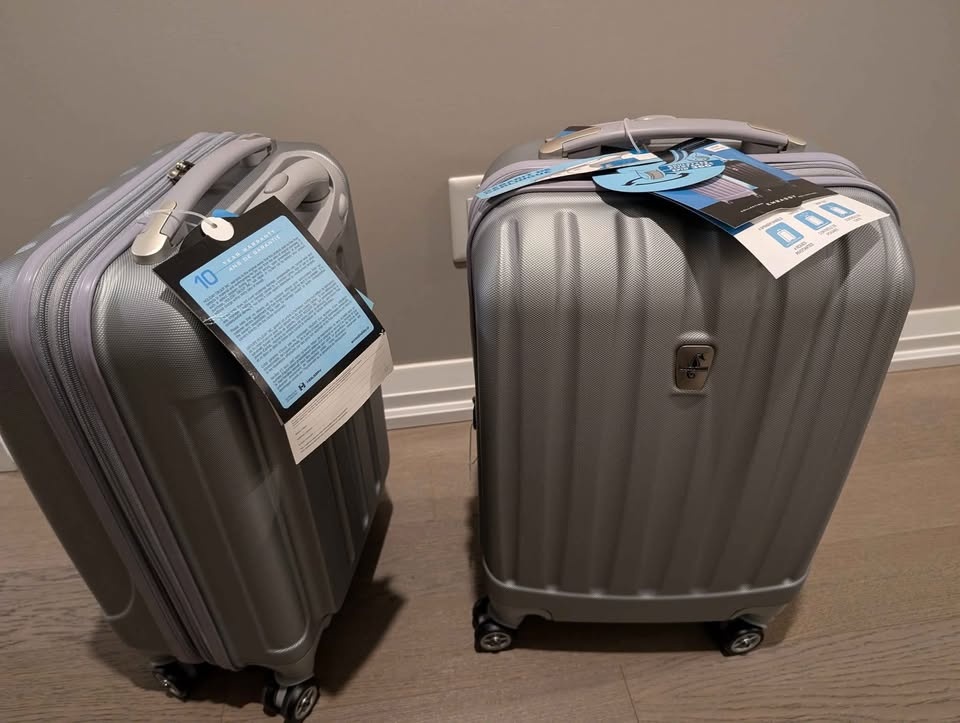 Hard Case Carry-on Suitcases (Set of 2)